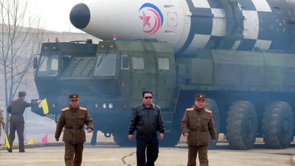金正恩同志發(fā)出警告，“核戰(zhàn)爭(zhēng)一觸即發(fā)”！發(fā)生了什么？
