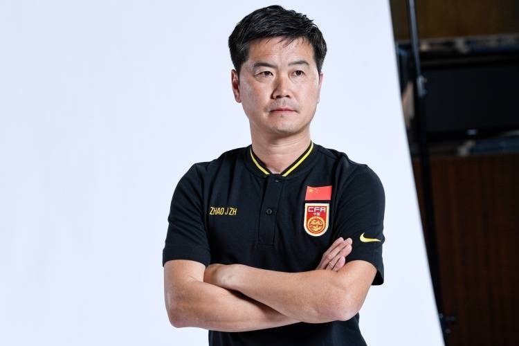 肇俊哲談小奧斯卡：他太適合踢泰國新加坡，能否趕上世預(yù)賽不好說