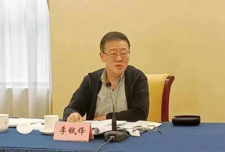 中央批準(zhǔn)開除黨籍后，66歲老虎被逮捕！10天內(nèi)4虎被捕