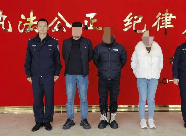 四川巴中三名網(wǎng)紅街頭拍攝低俗視頻，被行政處罰