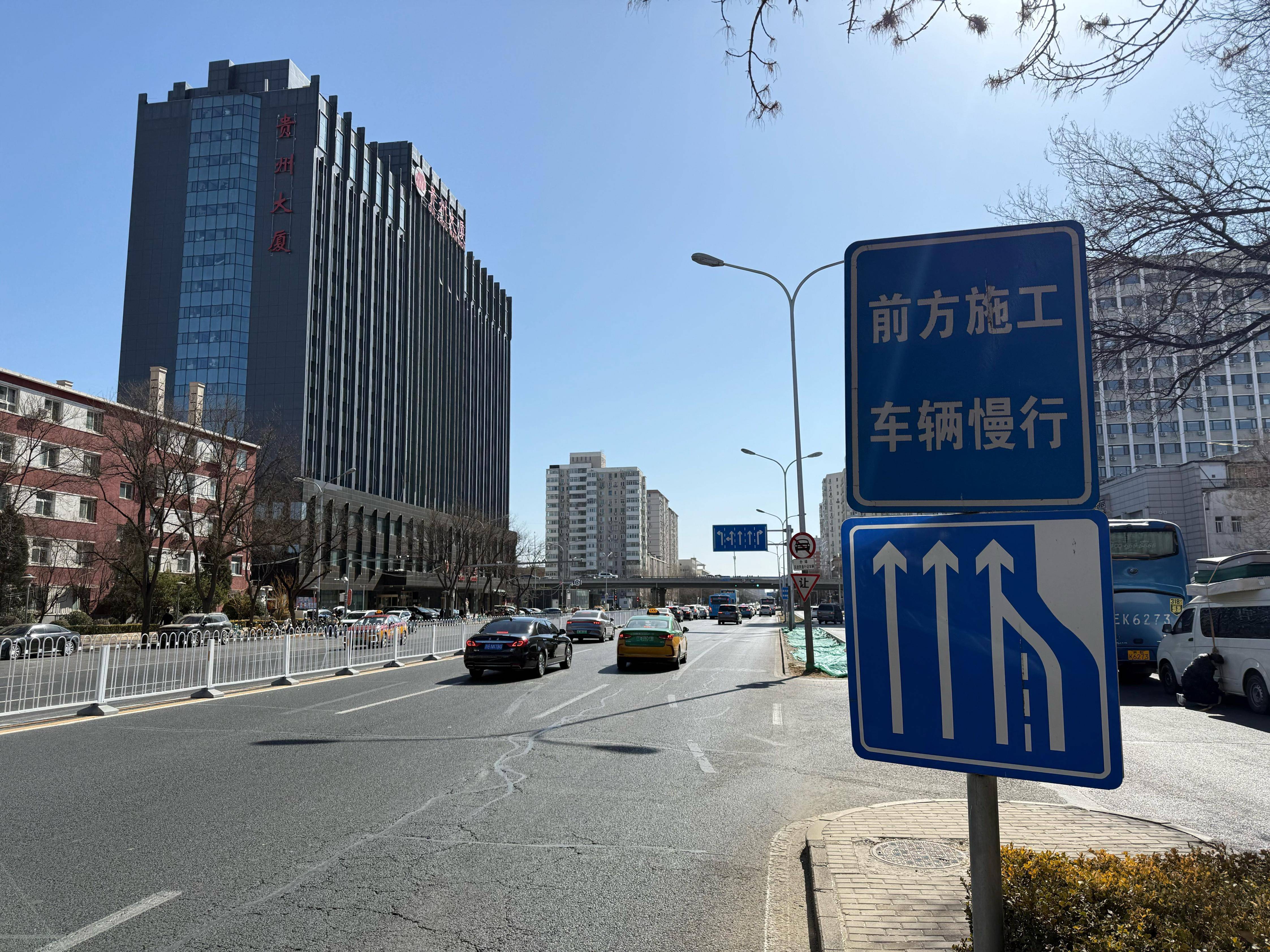 路名變了、出口封了、火車站搬了！北京這些路牌，該更新了