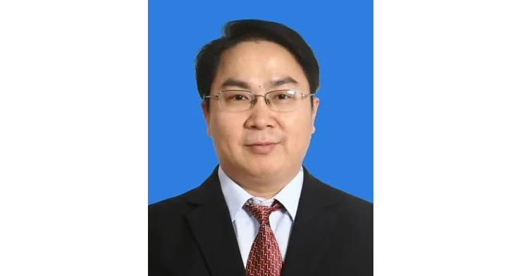 李玉成，擬升正廳