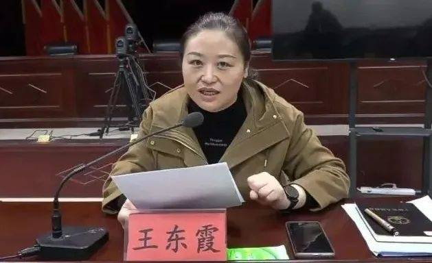 為應付檢查，鎮(zhèn)黨委書記花250萬給21個村“刷白墻”