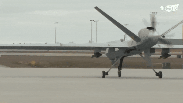 撿到寶了？胡塞打下第19架美軍MQ-9無人機，網(wǎng)友：咋打了這么多？