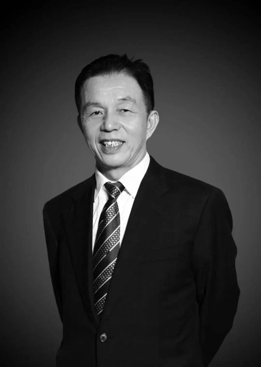 著名企業(yè)官網(wǎng)變黑白！凌晨訃告：創(chuàng)始人病逝