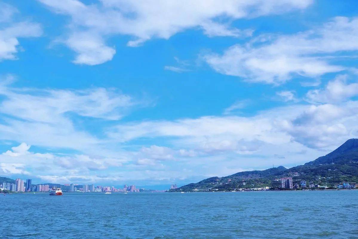 兩岸統(tǒng)一大局已定！關(guān)鍵時(shí)刻，國(guó)臺(tái)辦雷霆出手，臺(tái)獨(dú)分子已無(wú)路可退
