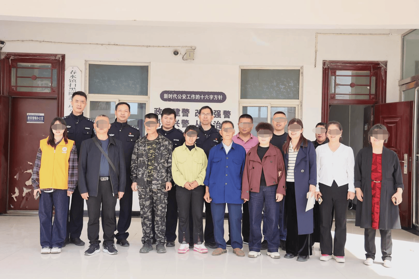女孩跟男友外出打工失蹤，15年后被找到已育兩子 父親：她當年流浪到河南，不知回家的路