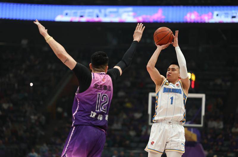 周琦缺陣7人得分上雙 北京首鋼3-1淘汰北控晉級4強
