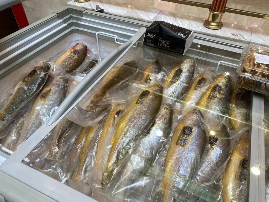 “1800元的出口商品219元拿下”！上海人假期瘋狂“撿漏”，這里外貿好東西都賣爆了，新品還將接力上市
