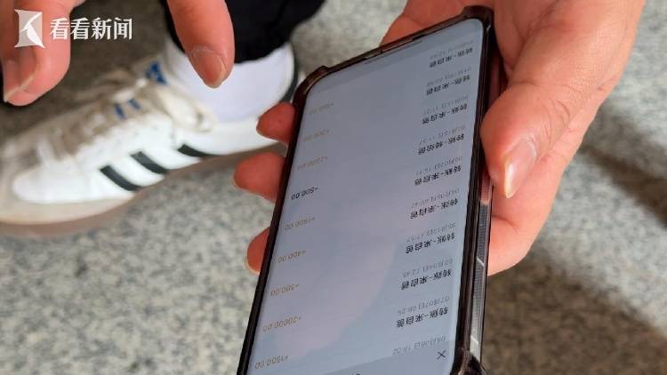 全家“吸血”！癱瘓哥哥在破舊老宅去世，弟弟冒領(lǐng)58萬(wàn)元工傷金買(mǎi)奔馳