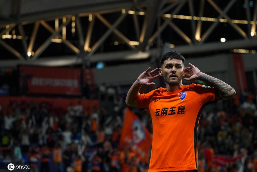神奇！中超-17分鐘3球大逆轉(zhuǎn) 云南3-2送泰山4輪不勝