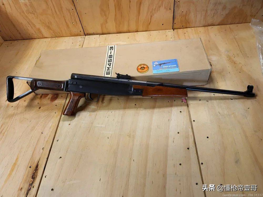 俄軍繳獲中國(guó)81版氣槍？還有百年湯姆遜沖鋒槍、莫辛納甘