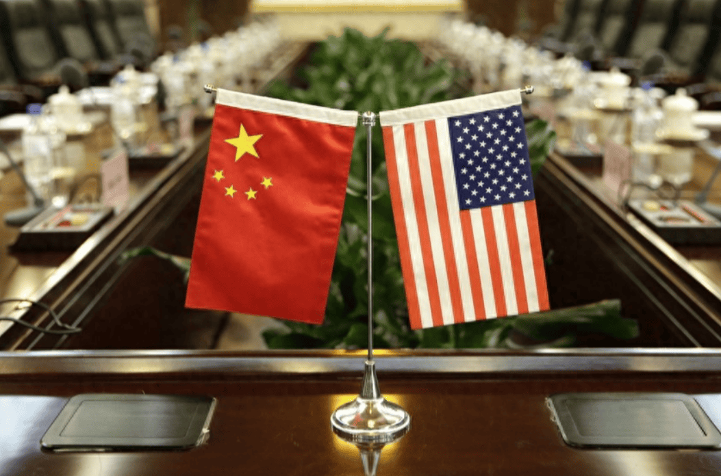 特朗普口風(fēng)又變了，親口表態(tài)計劃對華降稅，中方終于同意與美方接觸！