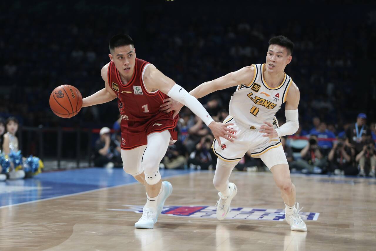 總決賽-布朗44分周琦26+13 廣廈客場逆轉(zhuǎn)北京總分2-1