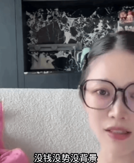 杜淳妻子深夜透露娛樂圈內(nèi)幕：沒錢沒勢(shì)沒背景在這個(gè)圈子想有一席之地挺難的