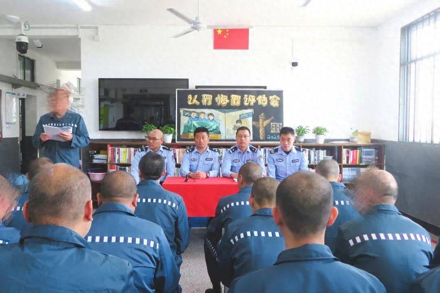 男子在上海監(jiān)獄服刑11年，出獄前才得知兩位家人已病逝...極大生活困境，他深深擔(dān)憂→
