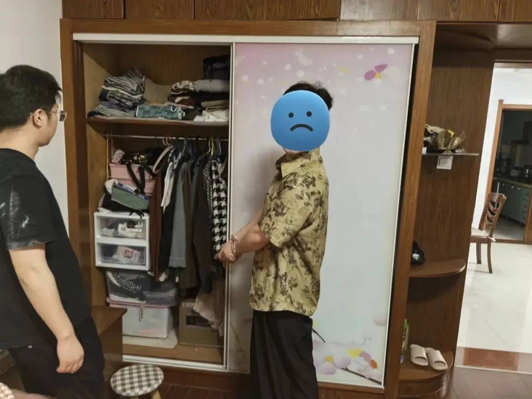 江蘇一男子戴仿真“人皮”面具入室盜竊，流竄多個(gè)小區(qū)作案，涉案金額達(dá)15萬余元