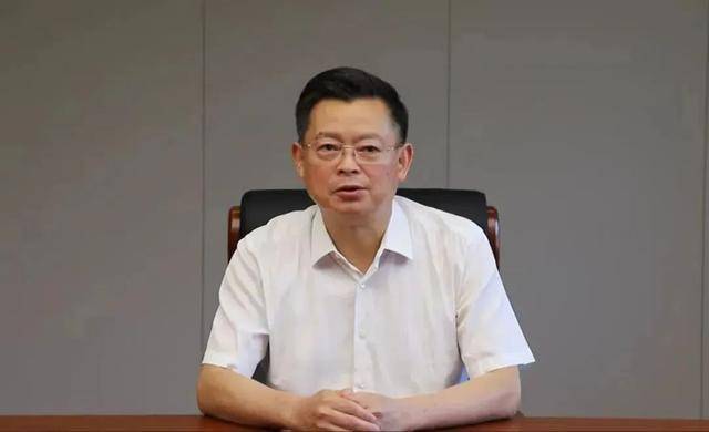 69歲原中央委員落馬，7年前曾引咎辭職！貪了近20年的“老虎”被判死緩