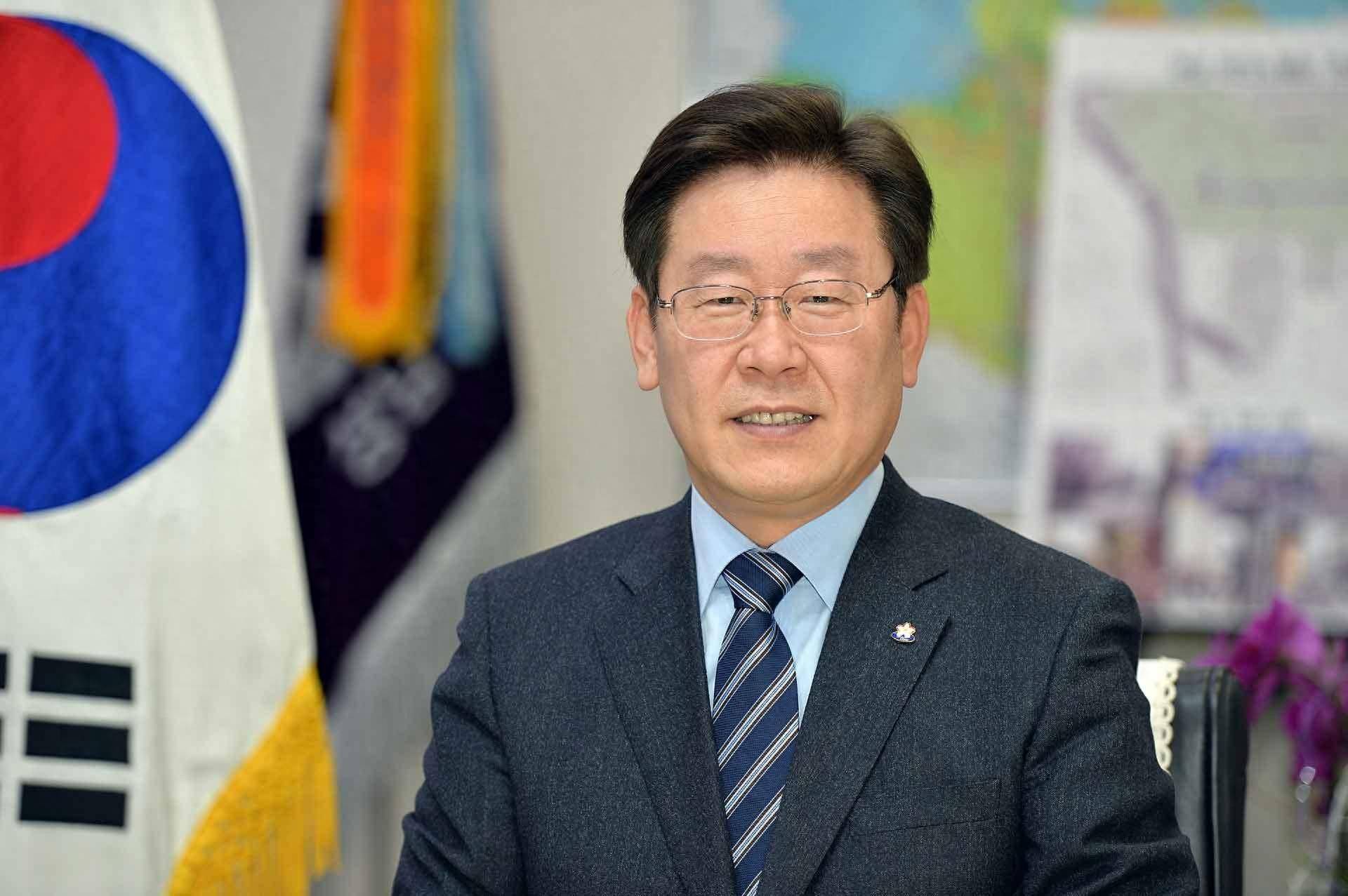 李在明勝利無望？李明博、樸槿惠聯(lián)手，韓國大選進入白熱化階段！