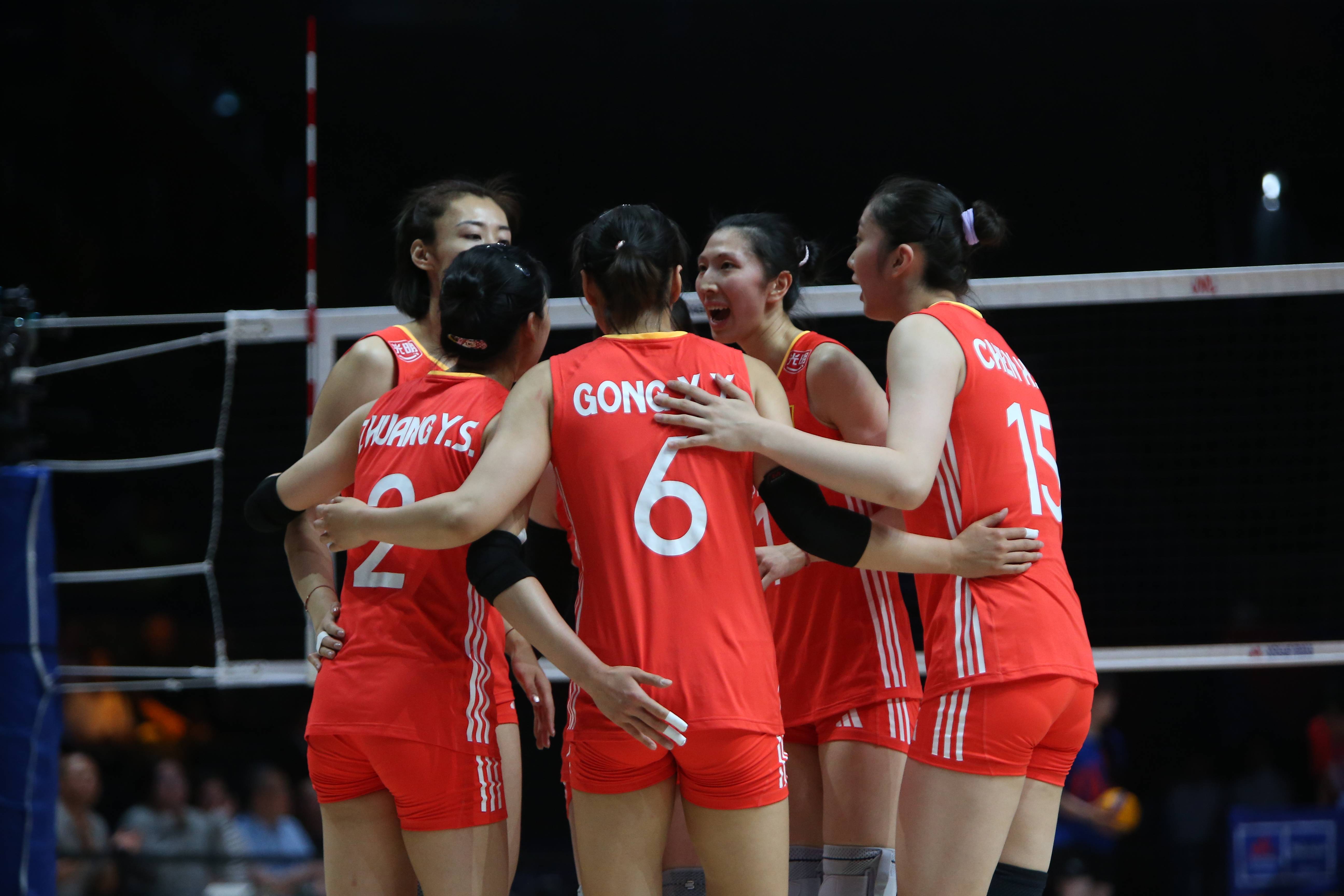新周期開(kāi)門紅！女排世聯(lián)賽-中國(guó)3-0橫掃比利時(shí) 吳夢(mèng)潔18分