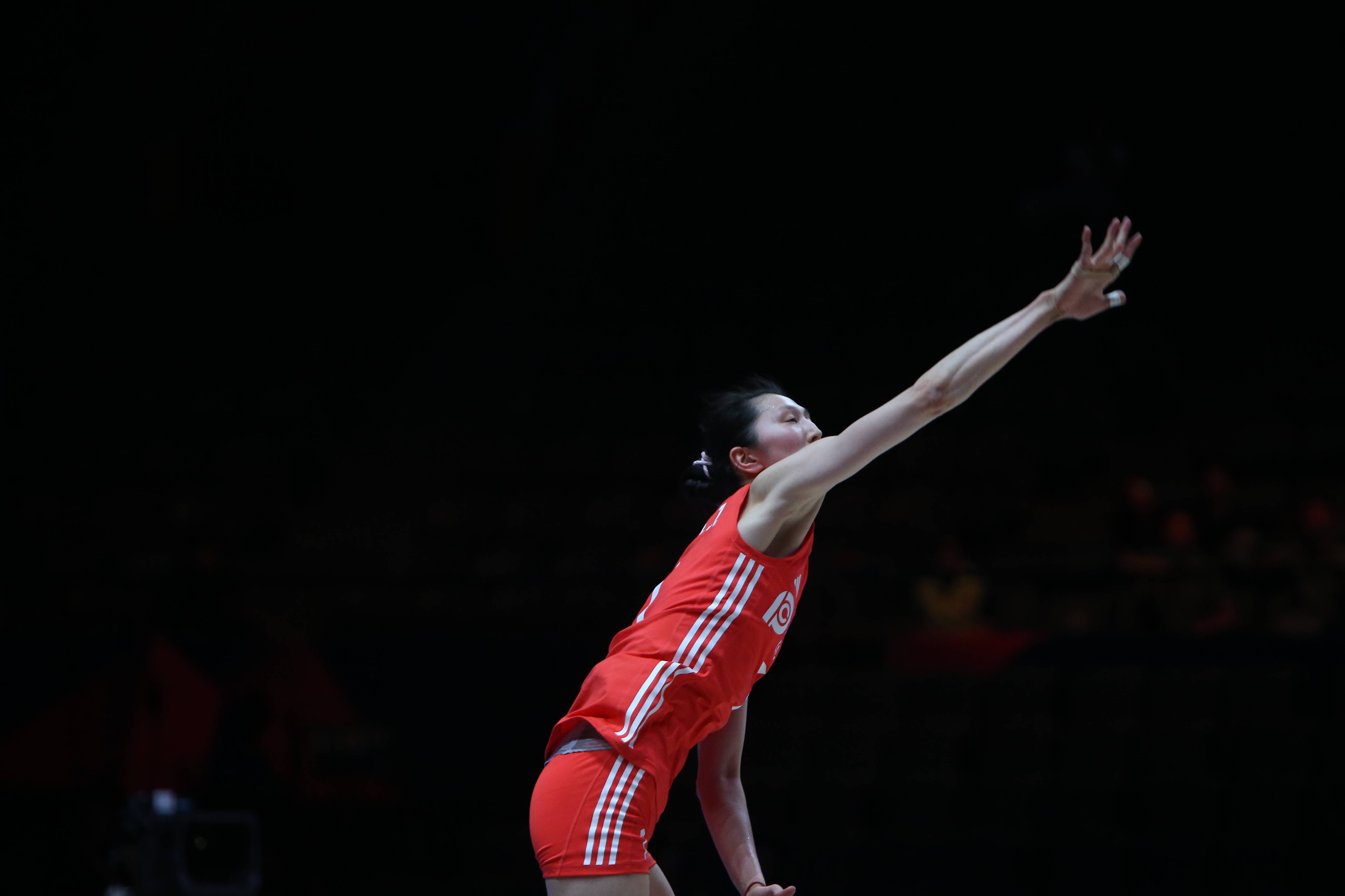 新周期開(kāi)門紅！女排世聯(lián)賽-中國(guó)3-0橫掃比利時(shí) 吳夢(mèng)潔18分