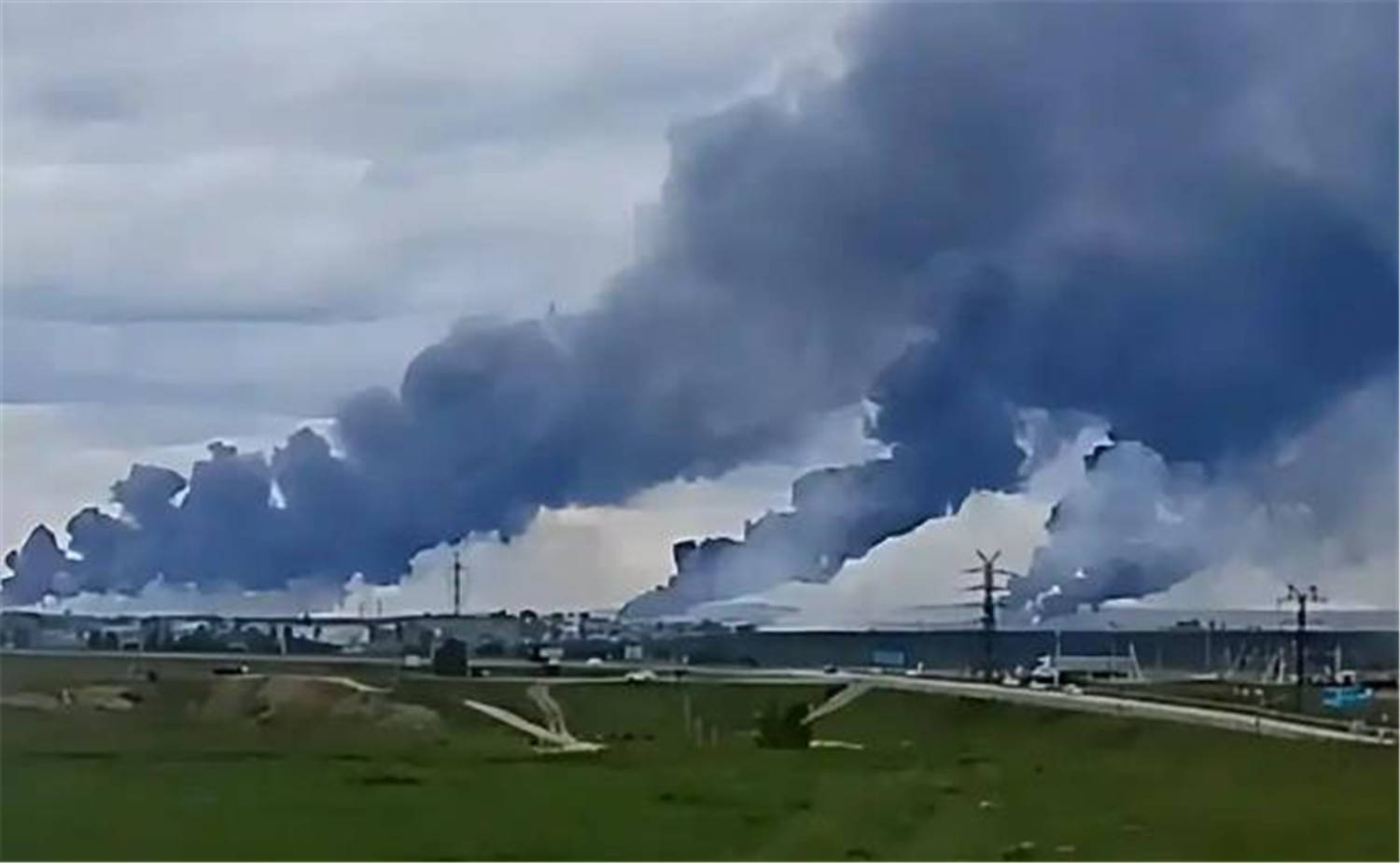 俄戰(zhàn)略軍機(jī)被炸，真相終于大白，中美這次被都烏方無(wú)恥上了一課