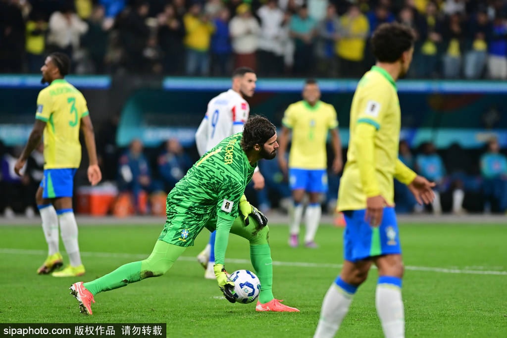 世預(yù)賽-庫(kù)尼亞助攻維尼修斯制勝 巴西1-0巴拉圭提前2輪出線