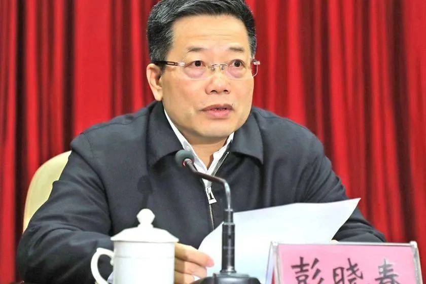 為摜蛋比賽頒獎(jiǎng)不足兩月 這名廣西高官落馬