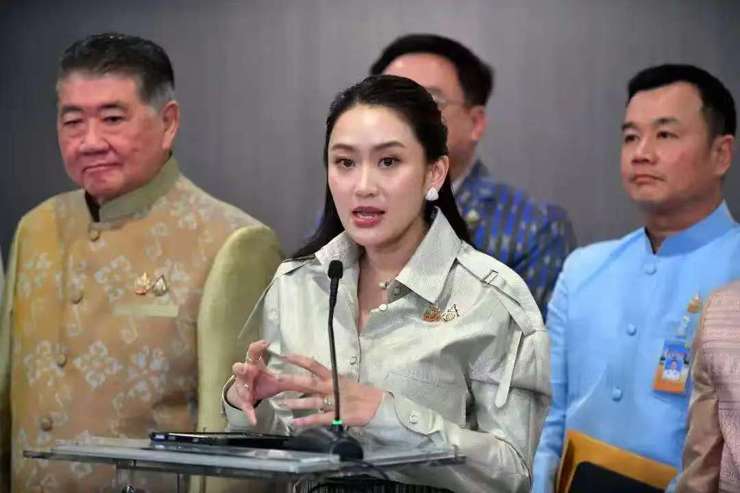 泰國政壇大地震！泰國總理剛退位，洪森計謀成功了，中方火速表態(tài)