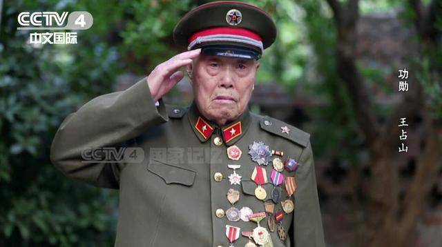 他全身38個(gè)彈孔，蘇醒后第一句話竟是……