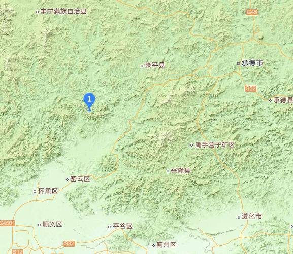 山體滑坡后，河北省委書記倪岳峰趕赴灤平縣調(diào)度防汛救災(zāi)