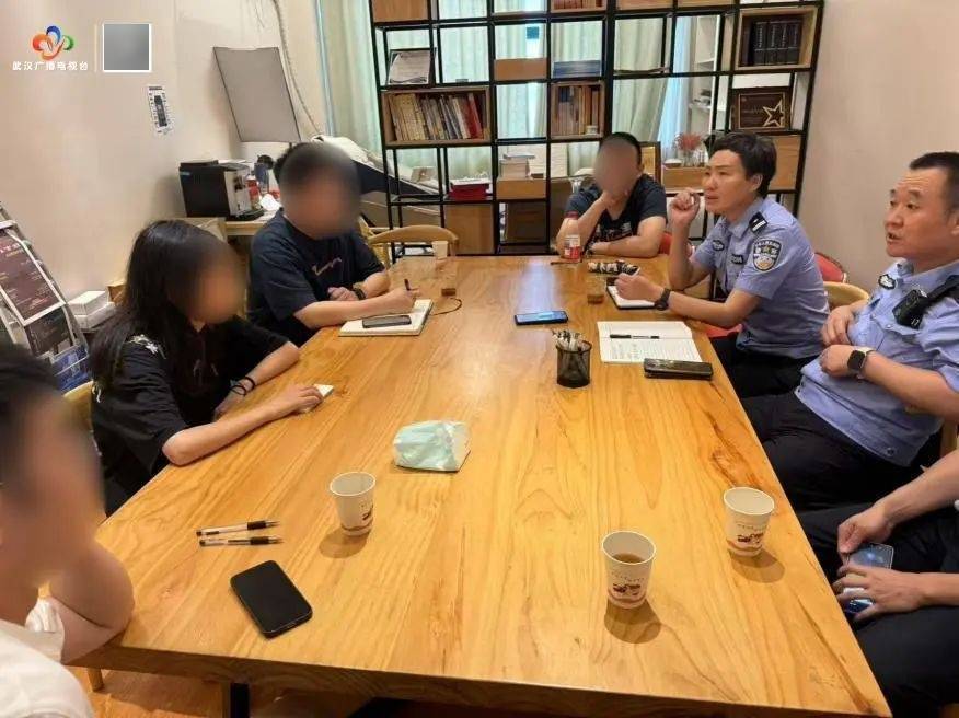十分緊急！女研究生即將出境，武漢警方火速攔截