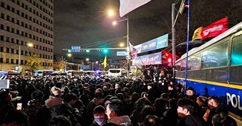 中國駐韓大使館遭到襲擊，韓國警方對此視而不見，李在明為何選擇保持“沉默”？