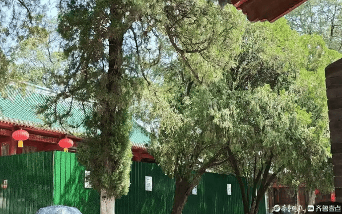 風(fēng)暴下的少林寺迎新變化：收費(fèi)掃碼項(xiàng)目消失 網(wǎng)傳數(shù)十個(gè)和尚離職