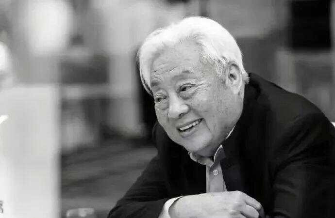 演員六小齡童、閆妮發(fā)文悼念！“他是我們的偶像”