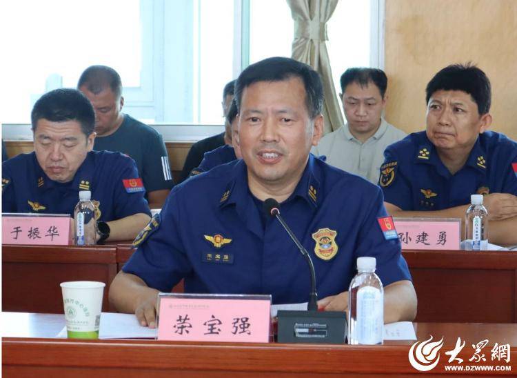 山東大學齊魯醫(yī)院德州醫(yī)院與德州市消防救援支隊聯(lián)合開展主題黨日活動