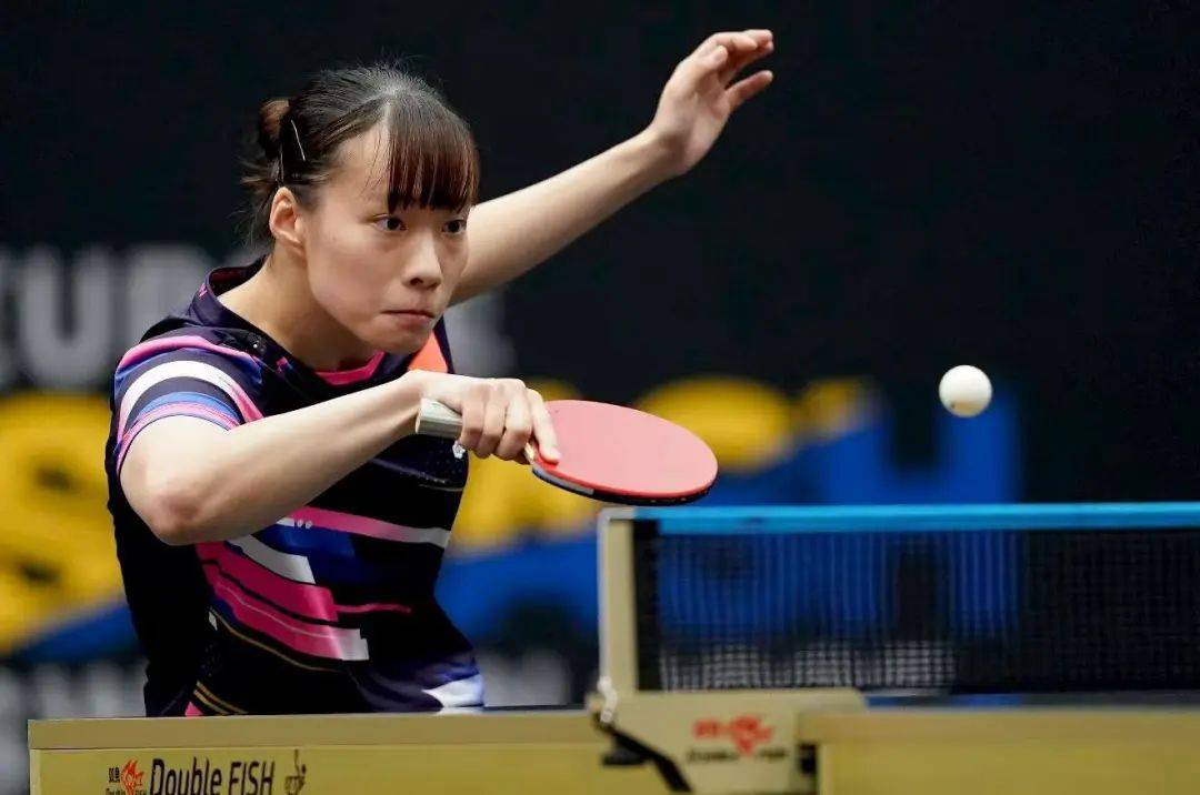 國(guó)乒女單6戰(zhàn)全勝，林詩(shī)棟、梁靖崑晉級(jí)32強(qiáng) | WTT歐洲大滿貫瑞典站首日戰(zhàn)況