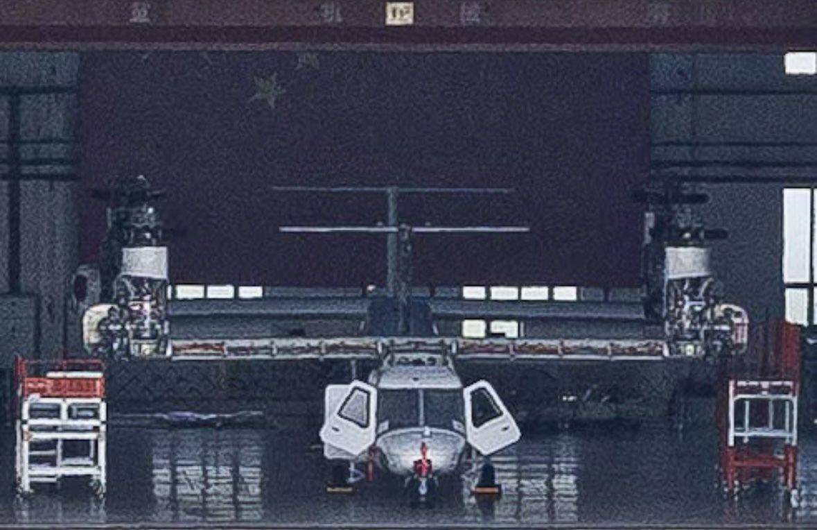 震撼首飛！中國新型傾轉(zhuǎn)旋翼機(jī)“魚鷹”問世，彎道超車，打破美軍技術(shù)壟斷！