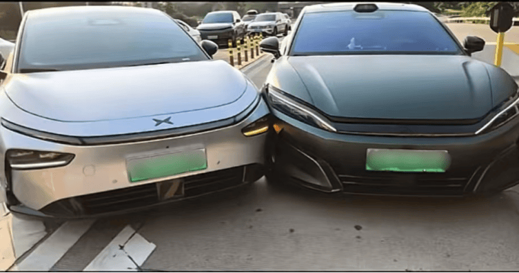 駕駛員為阻攔車輛蹭ETC與對(duì)方發(fā)生碰撞，交警部門：蹭ETC者負(fù)全責(zé)