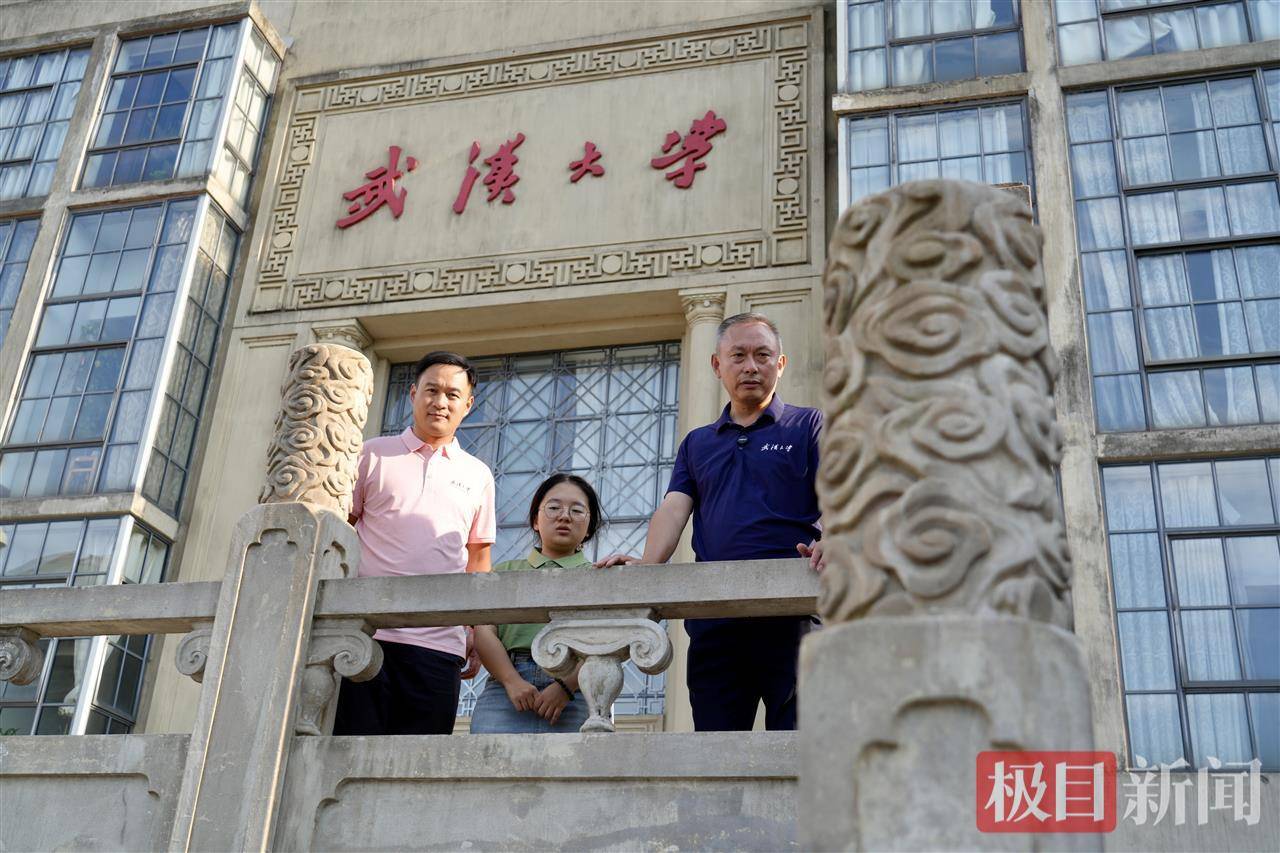 “玻璃娃娃”田艷青踏入武大校園！校方準(zhǔn)備無(wú)障礙宿舍，母親能同寢陪讀