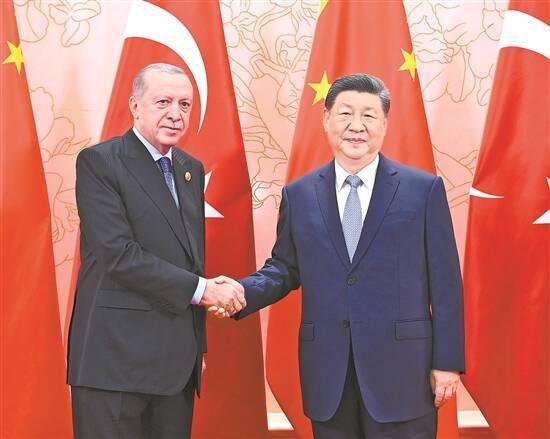 習(xí)近平分別會(huì)見出席2025年上合組織峰會(huì)的部分國(guó)家領(lǐng)導(dǎo)人