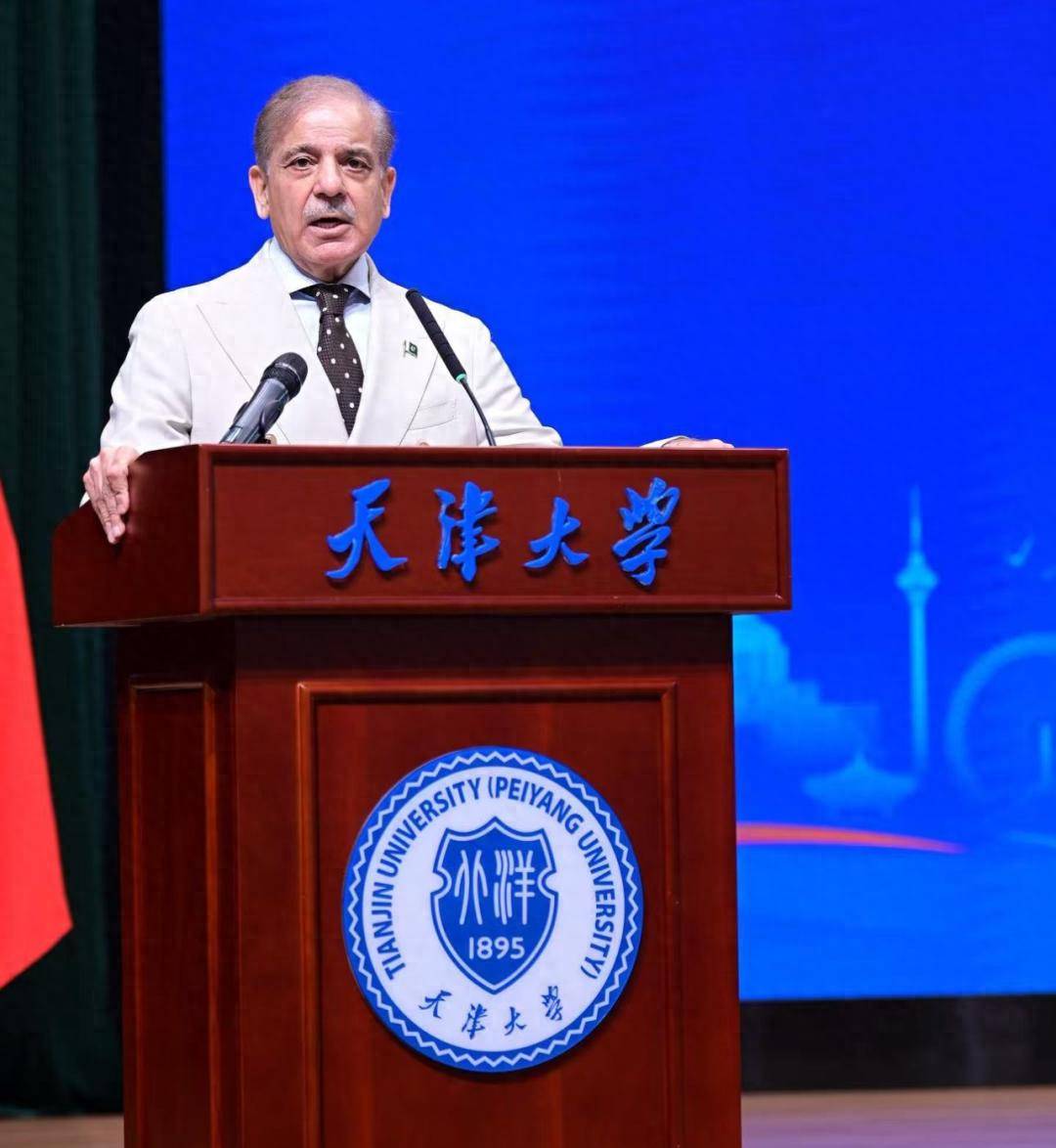 在中國兩度拍桌！巴基斯坦總理發(fā)表堅定立場，沒給莫迪的東西，希望中國全力支持