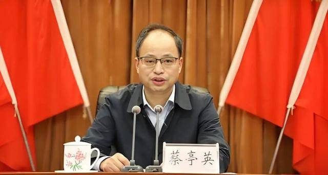 中組部有關(guān)干部局負責同志宣布中央決定，他們履新