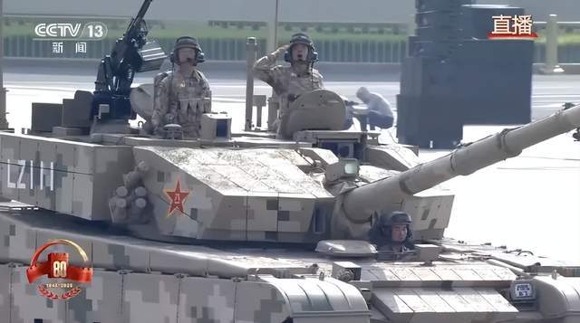 不裝了！一口氣看完九三大閱兵武器裝備！誰說我們一個(gè)也不認(rèn)識(shí)？