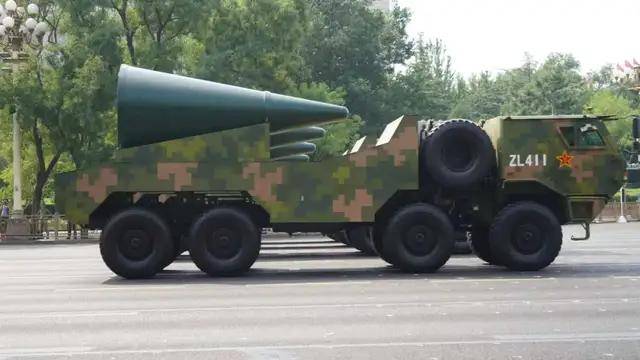 不裝了！一口氣看完九三大閱兵武器裝備！誰說我們一個(gè)也不認(rèn)識(shí)？