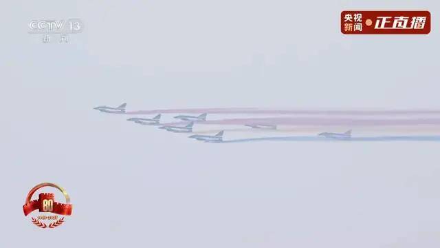 不裝了！一口氣看完九三大閱兵武器裝備！誰說我們一個(gè)也不認(rèn)識(shí)？