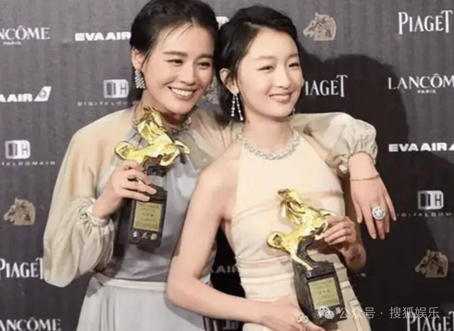 被全網(wǎng)勸分的這對(duì)終于分手了？她最近的狀態(tài)確實(shí)肉眼可見的好！