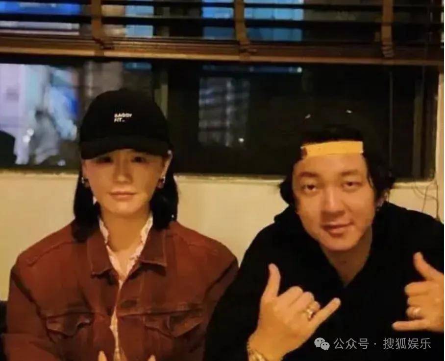 被全網(wǎng)勸分的這對(duì)終于分手了？她最近的狀態(tài)確實(shí)肉眼可見的好！