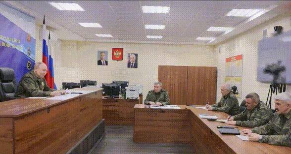 烏克蘭全線崩潰，普京突然下令：保護(hù)投降烏軍！大結(jié)局要來了？