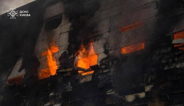 烏克蘭全線崩潰，普京突然下令：保護(hù)投降烏軍！大結(jié)局要來了？